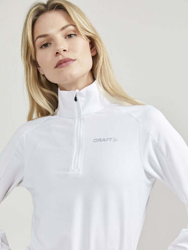 1909497-0-1279254536 GAIN MIDLAYER WOMAN