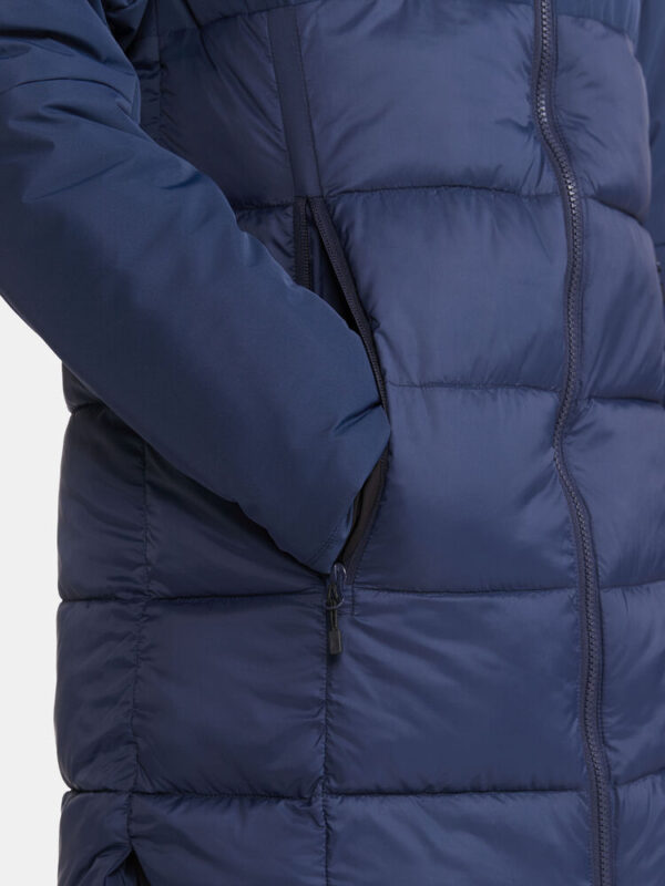 CORE EVOLVE ISOLATE PARKAS WOMAN