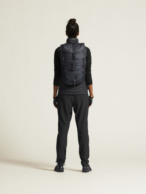 1915255-0-556184346 ADV EXPLORE LT. DOWN VEST WOMAN