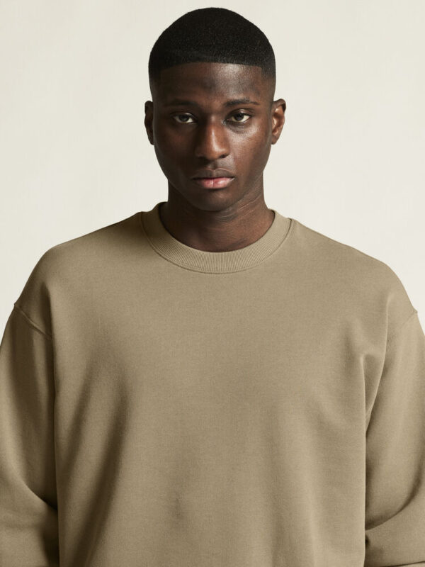1916296-0-1157642893 FREQUENT RN SWEATSHIRT