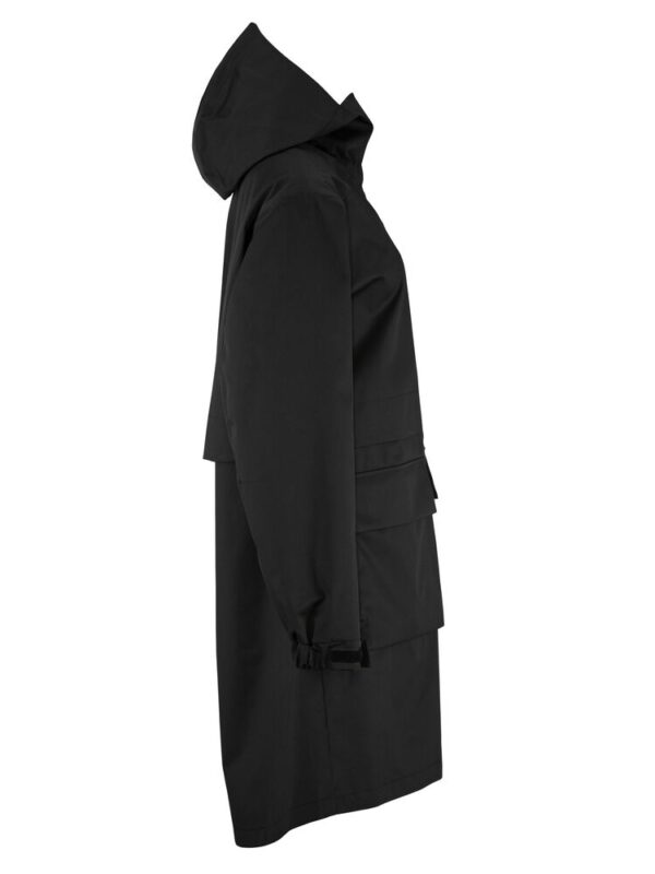 1916380-1208-1346021674 URBAN PARKA WOMAN